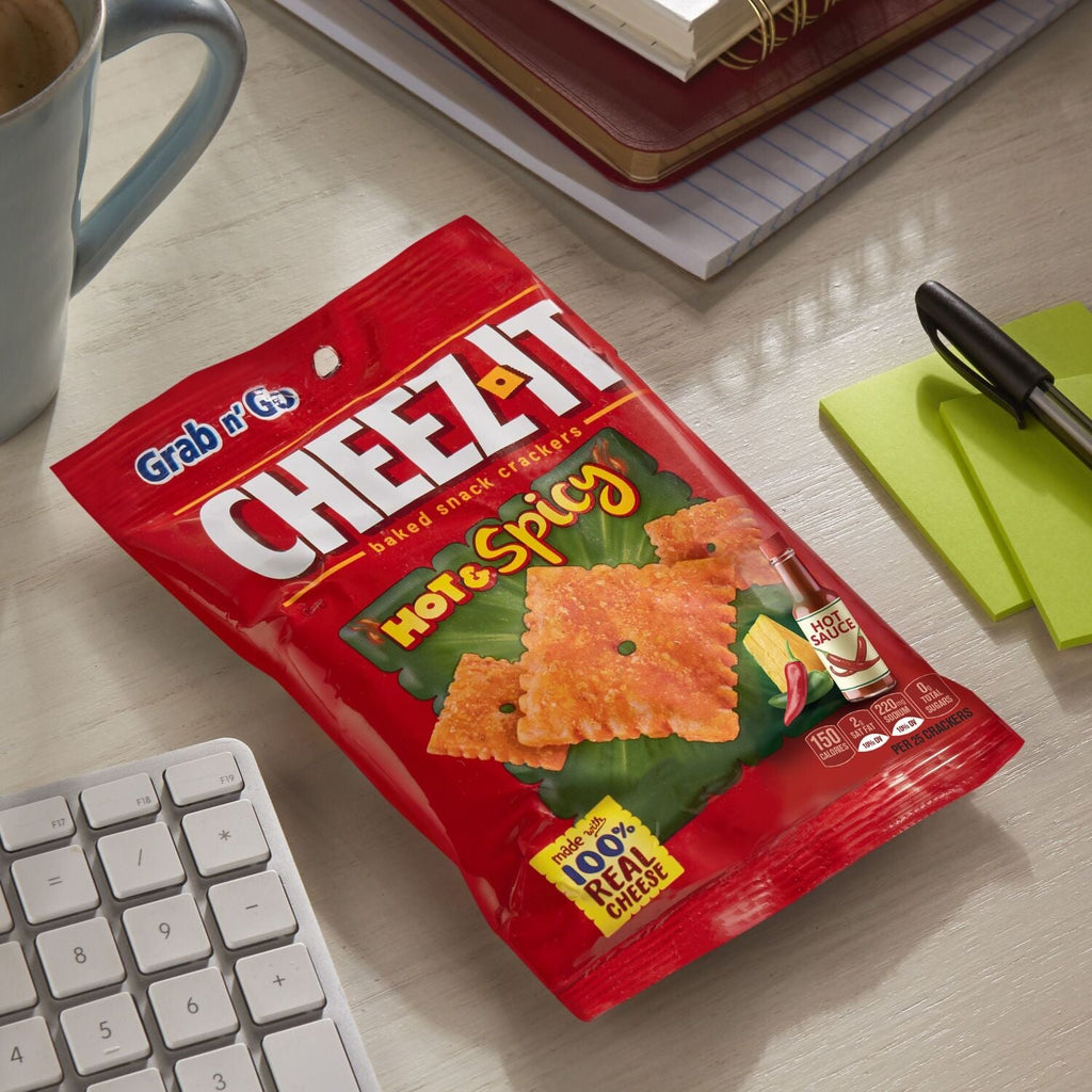 Cheeze-It Grab n' Go Hot and Spicy Baked Snack Crackers, 1-ct.